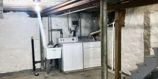 168 Oneida Street Gallery 17