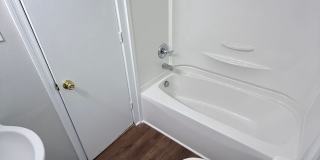 3-bedroom, 2 full bath duplex in the desirable Lansdowne area Gallery 5