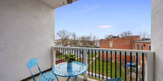 127 East 8th Avenue Gallery 20