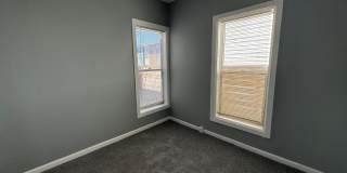 Near Eastside 3 Bedroom 2 Bath with Central air Gallery 10