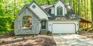 Single Family Home: Durham/Chapel Hill Line Gallery 1