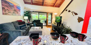 Spacious 2BR/2BA Condo with Garden View – Steps from the Ocean Gallery 8