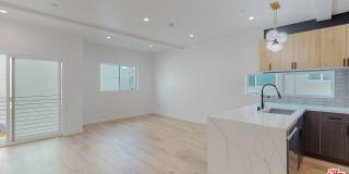 16012 Cantlay St Gallery 3