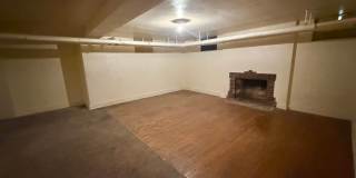 Massive 4 Bedroom, 2 Bath Brick Home Gallery 30