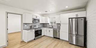 Gorgeous, Open Concept Two Bed Two Bath near Old Town Scottsdale! Gorgeous, Open Concept Two Bed Two Bath near Old Town Scottsdale! Gallery 1