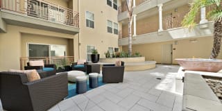 Boulevard on Wilshire Gallery 12