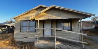 2416 Center St. . Gallery 1