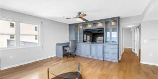 6020 SHORE Boulevard S Gallery 33