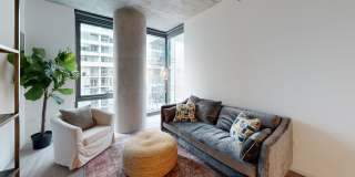 Nevéseno Gallery 72