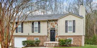 1935 Oak Hollow Road Gallery 1
