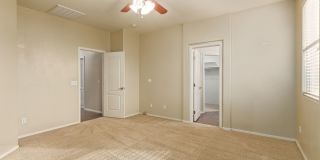 Attractive 3 bed, 2 bath home Gallery 15