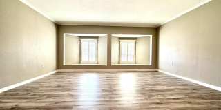 10288 Lakeview Drive Gallery 24