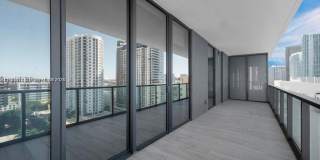 788 NE 23rd St Gallery 32