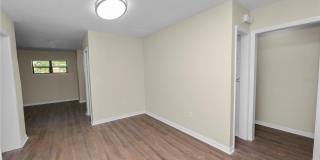 1112 N PENNSYLVANIA Avenue Gallery 22