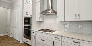 Harborview Townhouse Gallery 20