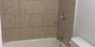 1 Bedroom Apartment in Downtown near the Judicial Center Gallery 1