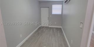 1740 NW 1st Pl Gallery 2
