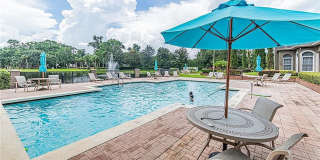 2Brm/2Ba 1274 sq ft Summit Ridge Condo Gallery 1