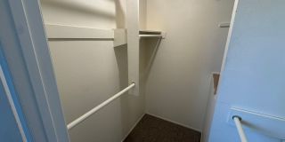 Updated 2 Bed / 1 Bath Condo in Lakeside Gallery 11