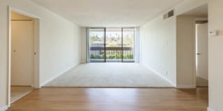 55 West 5th Avenue Gallery 6