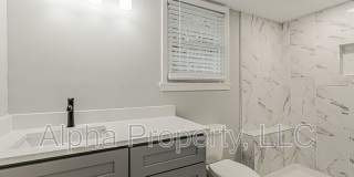 56 Hutchins St Gallery 11