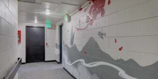 Highland Park Gallery 12