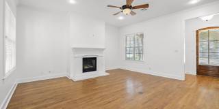 AVAILABLE: 2008 Construction 4 bed / 4 bath Home - Top of the line finishes, 2 car garage Gallery 10