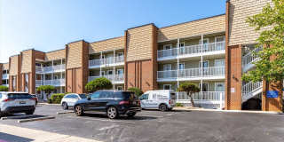 714 MOORING Road unit: C105 Gallery 34