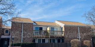 1930 Kenilworth Circle Gallery 1