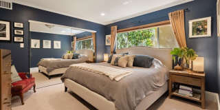 14934 Dickens St Gallery 13