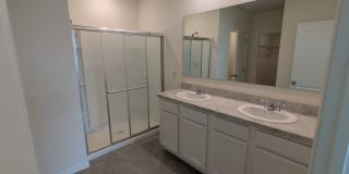 Beautiful 3 Bedroom, 2 Bathroom Home for Rent! Gallery 24