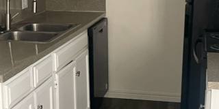 5104 S. Delaware Place - 5116 S.. Delaware Pl. Apt 5 Gallery 3