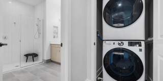 The District at 15Fifteen Gallery 40