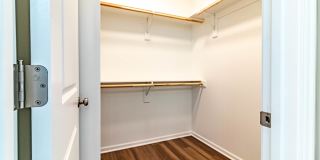 1526 Park Avenue - B Gallery 11