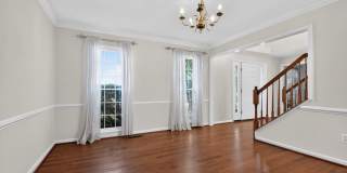 Meticulously maintained & spacious 4 Bd/2 full & 2 half bath home  Home in Dawson's Landing - Pets Welcome! Gallery 6