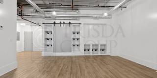 Apt 4 Avail July 18th!  Unique 2 BR, 2 BATH Apt in the HEART of Mt Washington!  3 Off Street Parking Spaces, AC, W/D, Pets OK! Gallery 10