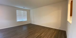 Room for Rent in 3 Bedroom Townhome at 1103 Johns Walk Way Gallery 3