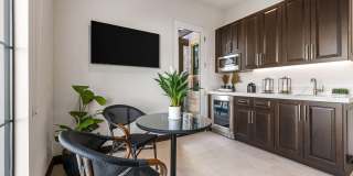 75213 Hancock Place Gallery 36