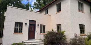 3 Bed 2 Bath Home in Golfview Gallery 1