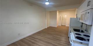 2000 Monroe St Gallery 7