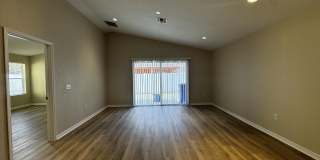 12388 NE 48th Loop Gallery 6