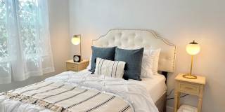 3945S- The Sunset Lane Cottage | FURNISHED Gallery 26