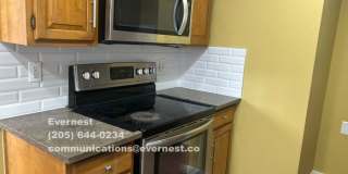 1006 East 15th Avenue Gallery 2