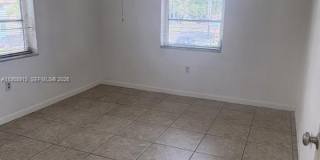 3670 SW 10th St Gallery 10