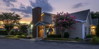 The District Gallery 18