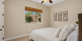 9572 E Mountain Spring Road Gallery 19