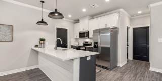 504 Cooner Street - A Gallery 23