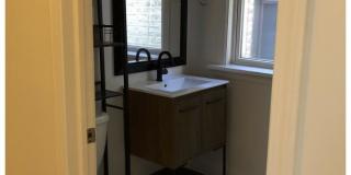 1227 N Rockwell Gallery 7