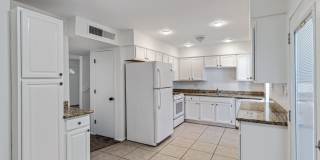 Remodeled 3/2 off Indian School & 43rd Ave Gallery 1