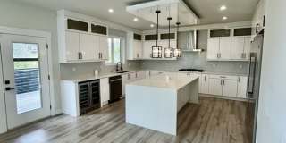 2103 Riverstone Loop Gallery 1